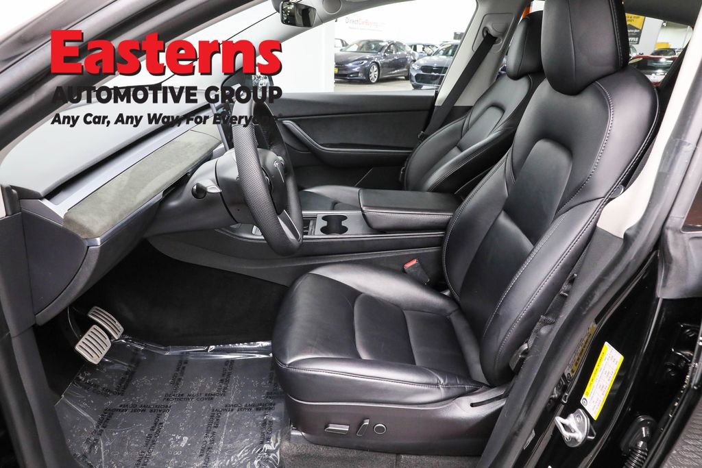 Used 2022 Tesla Model Y Performance image 14