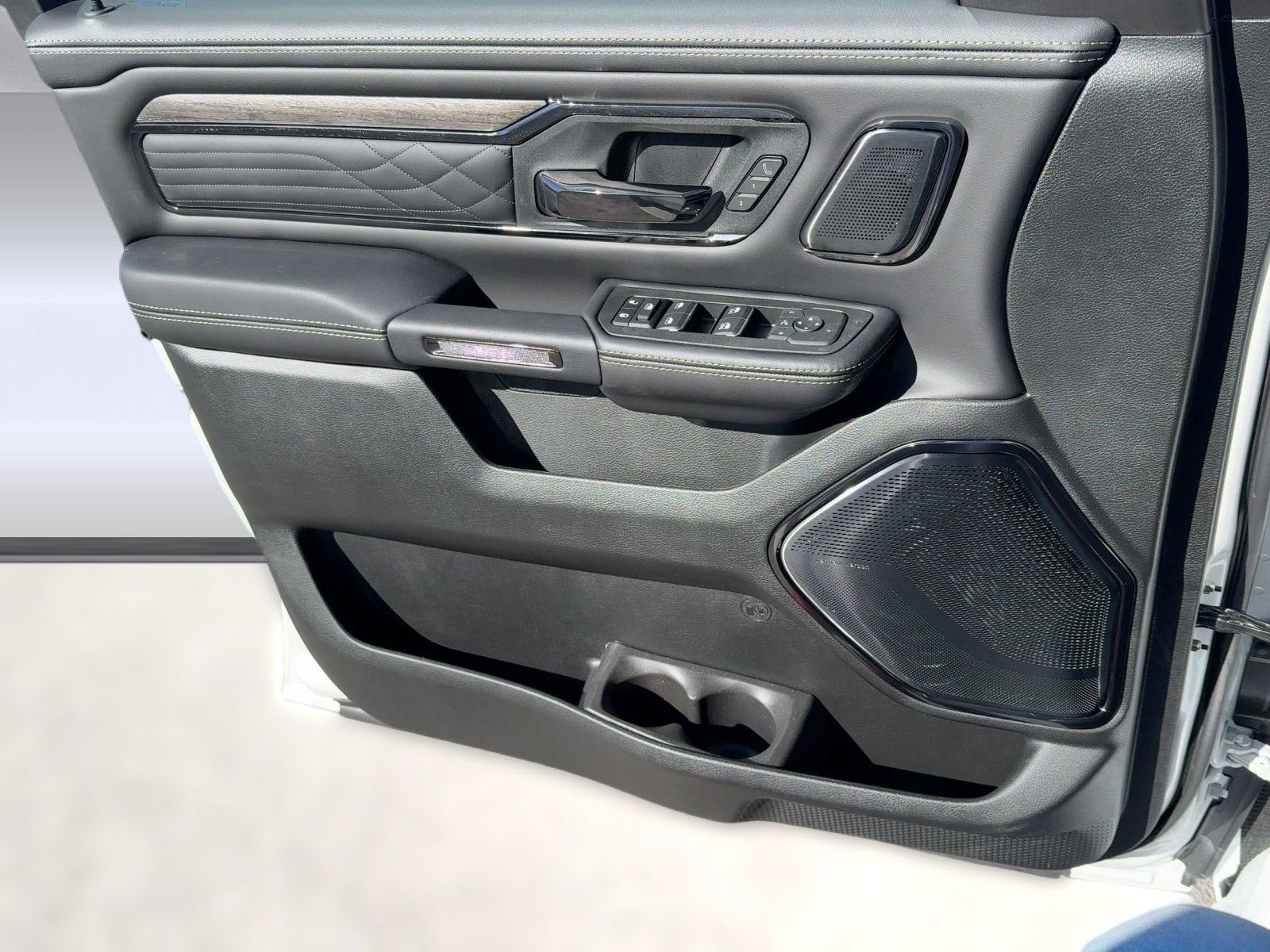 New 2026 RAM 1500 Limited image 11