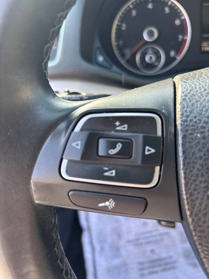 Used 2012 Volkswagen Passat 2.5 SE image 17