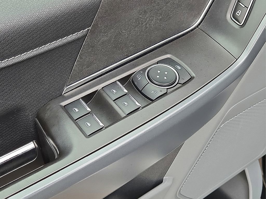 Used 2024 Ford F150 XLT w/ Mobile Office Package image 22