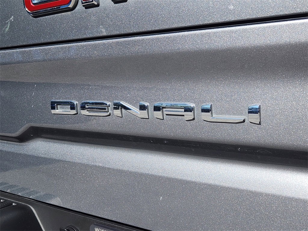 Used 2019 GMC Sierra 1500 Denali w/ Denali Ultimate Package image 10