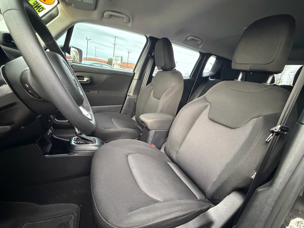 Used 2020 Jeep Renegade Sport image 18