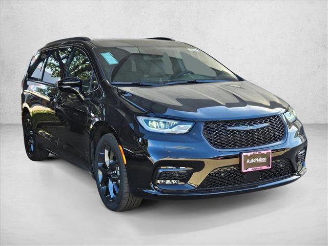 New 2026 Chrysler Pacifica Select image 6