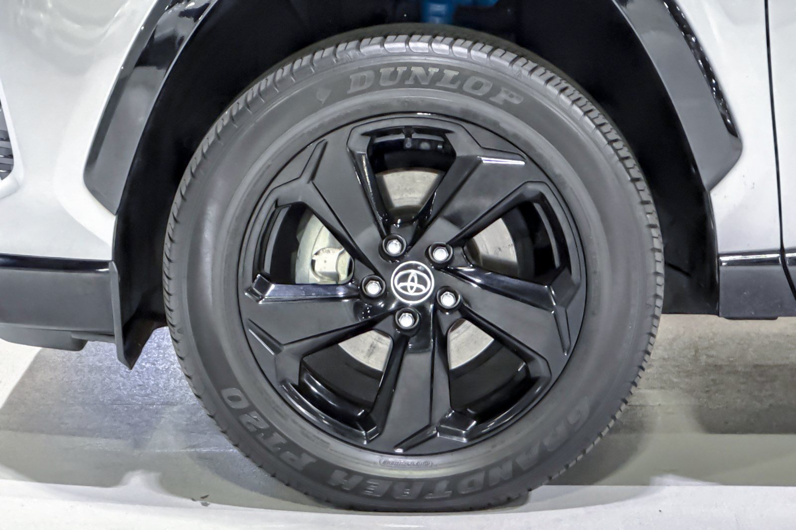 Used 2021 Toyota RAV4 XSE AWD/4WD image 13