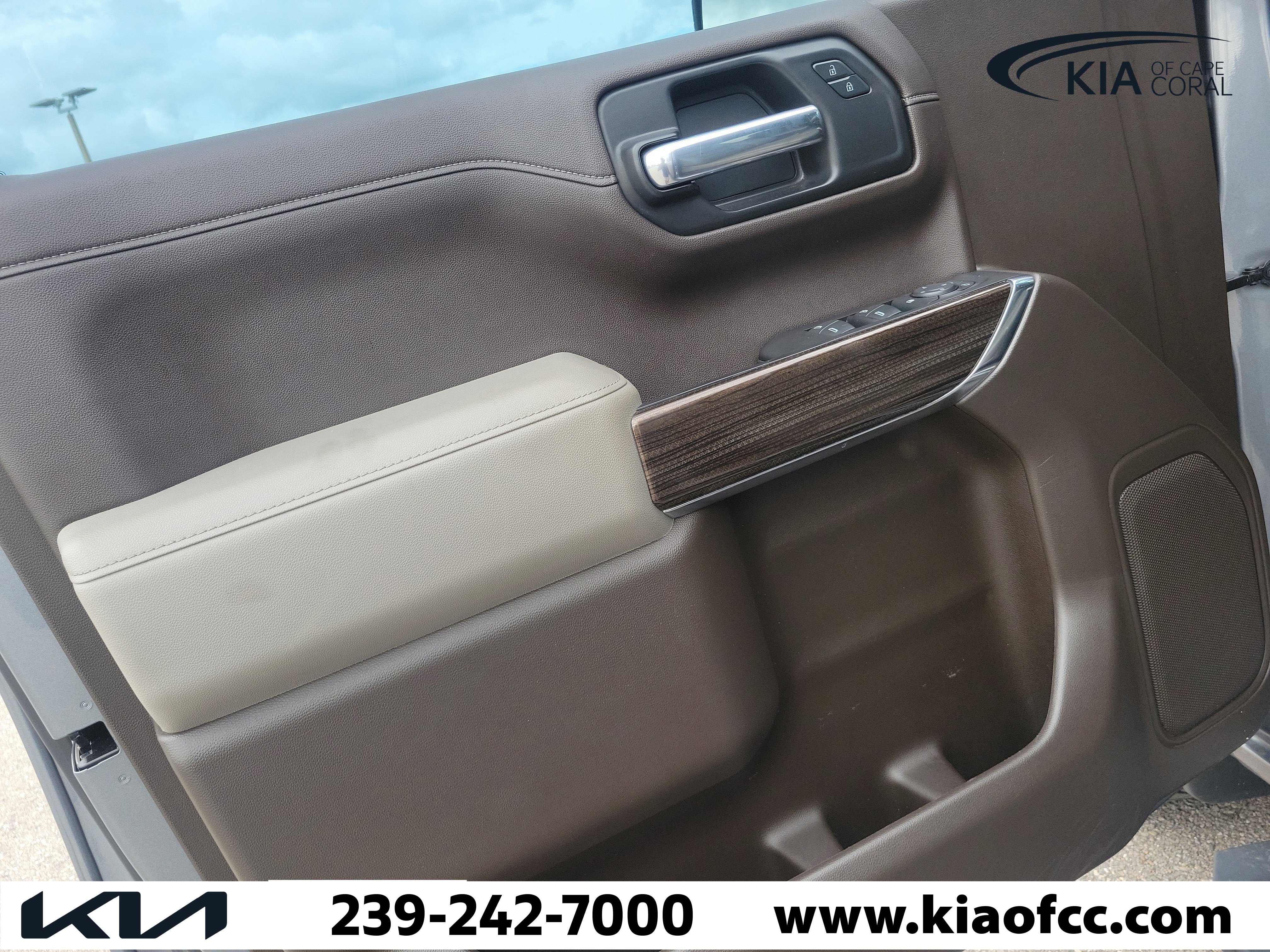 Used 2021 Chevrolet Silverado 1500 LT Trail Boss AWD/4WD image 24