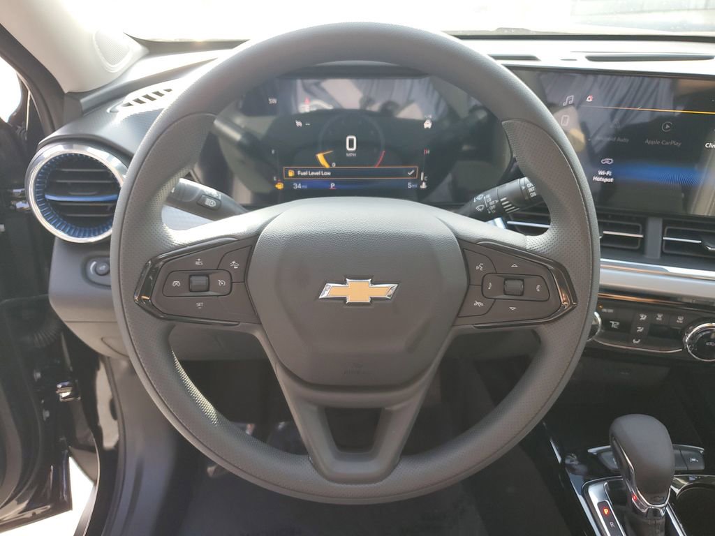 New 2026 Chevrolet Trax LT image 27