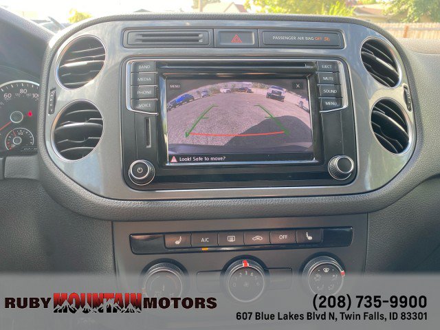 Used 2017 Volkswagen Tiguan S AWD/4WD image 18