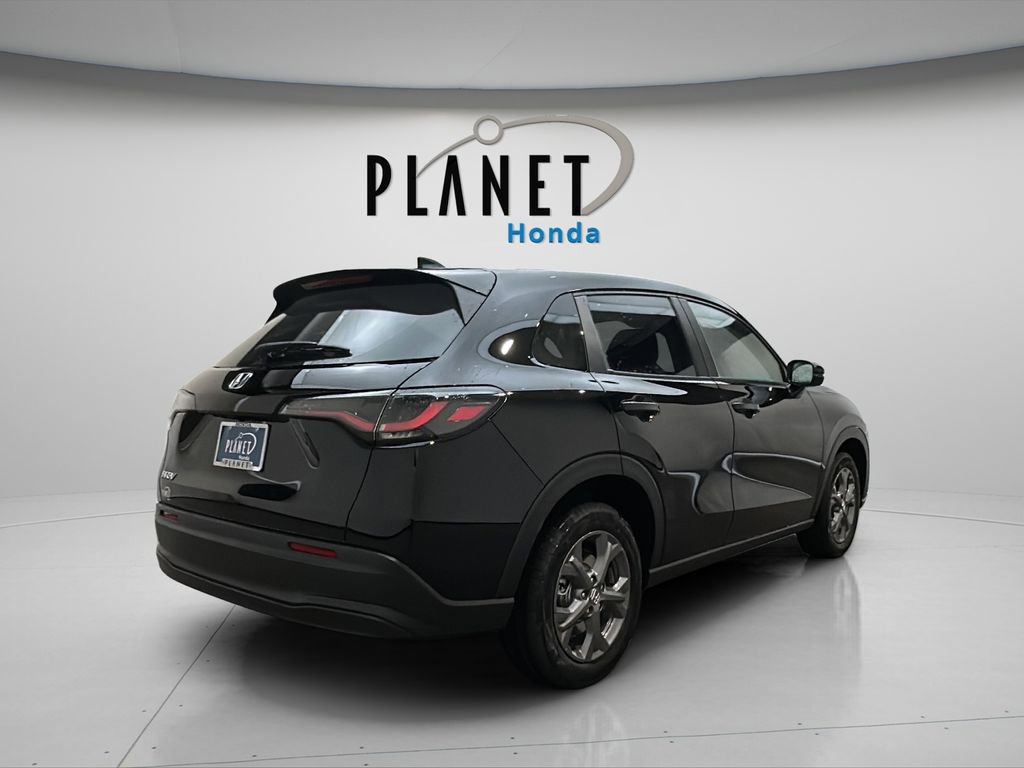 New 2026 Honda HR-V LX image 6