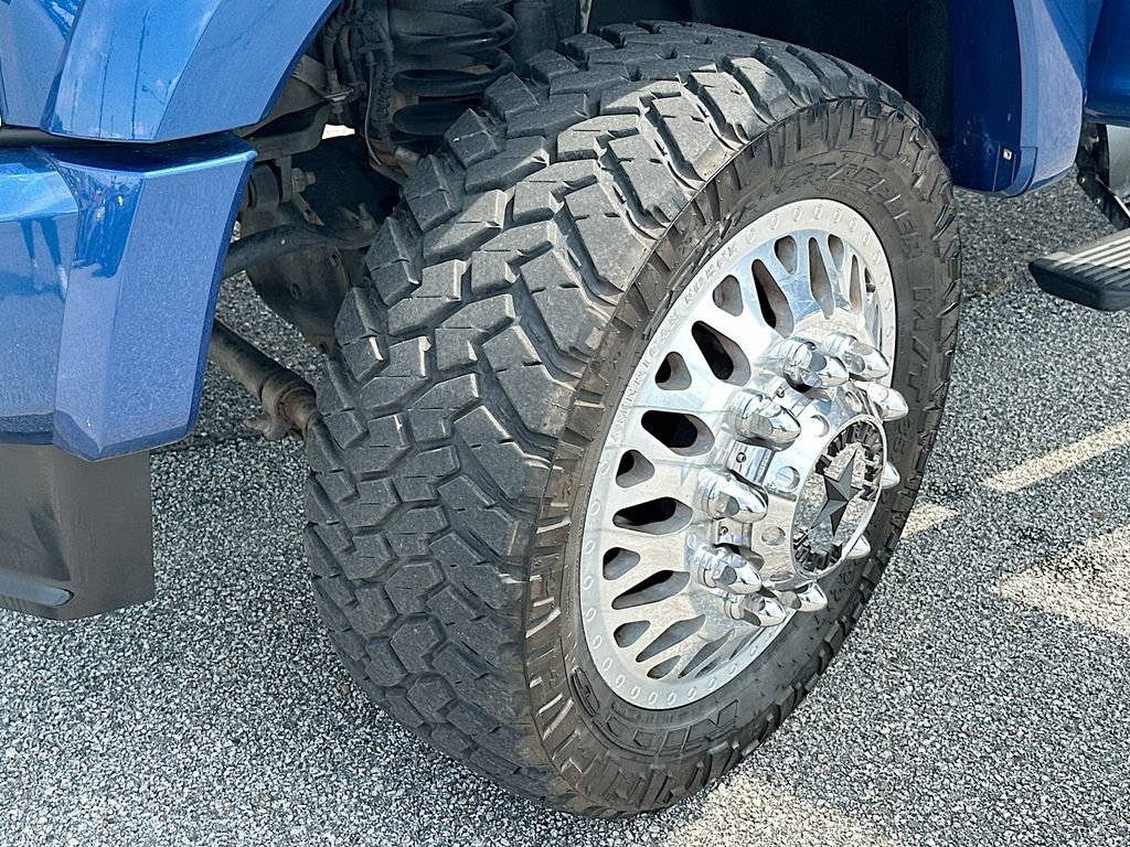 Used 2022 Ford F450 Platinum w/ FX4 Off-Road Package AWD/4WD image 25