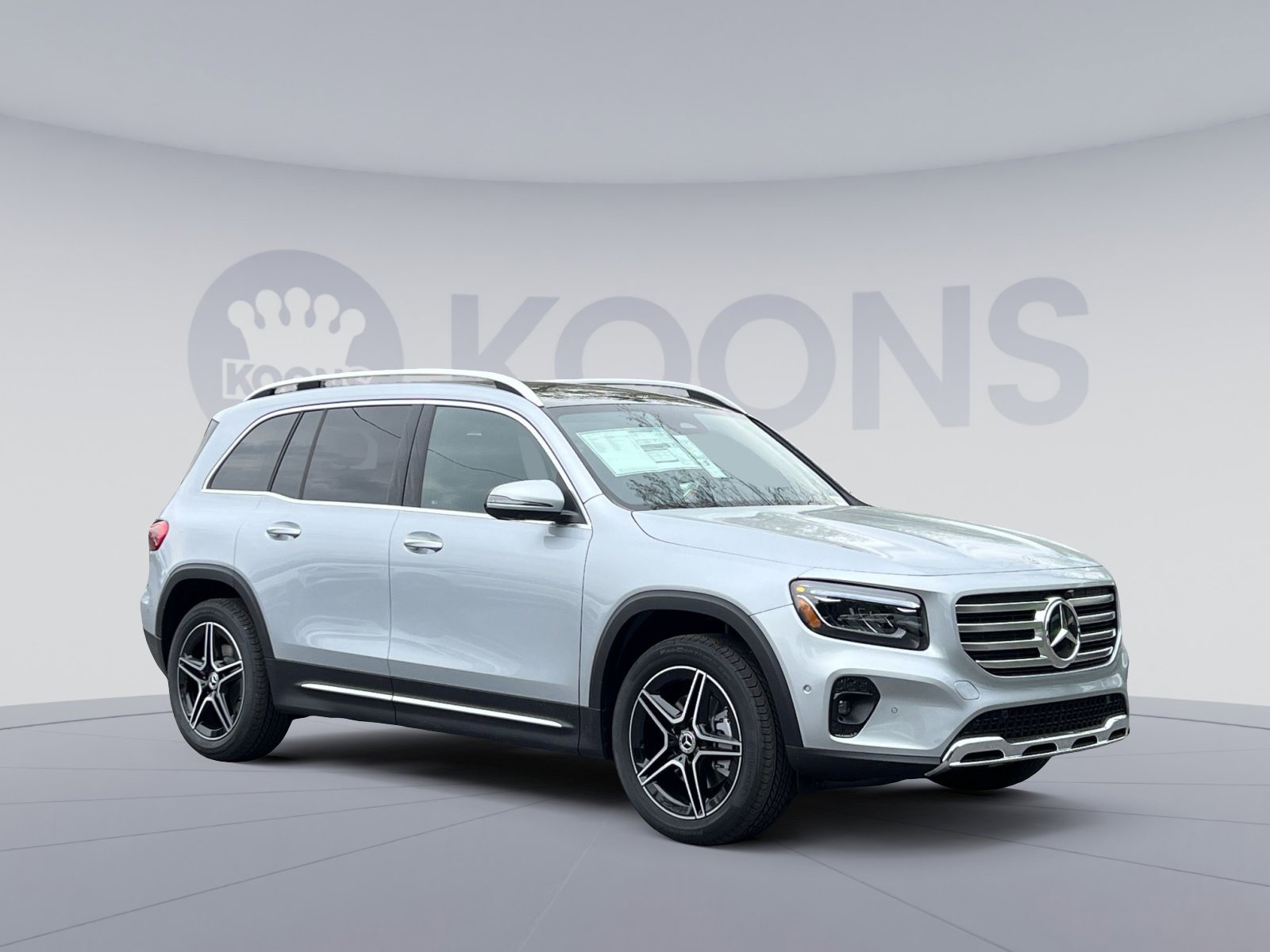 New 2026 Mercedes-Benz GLB 250 4MATIC image 2