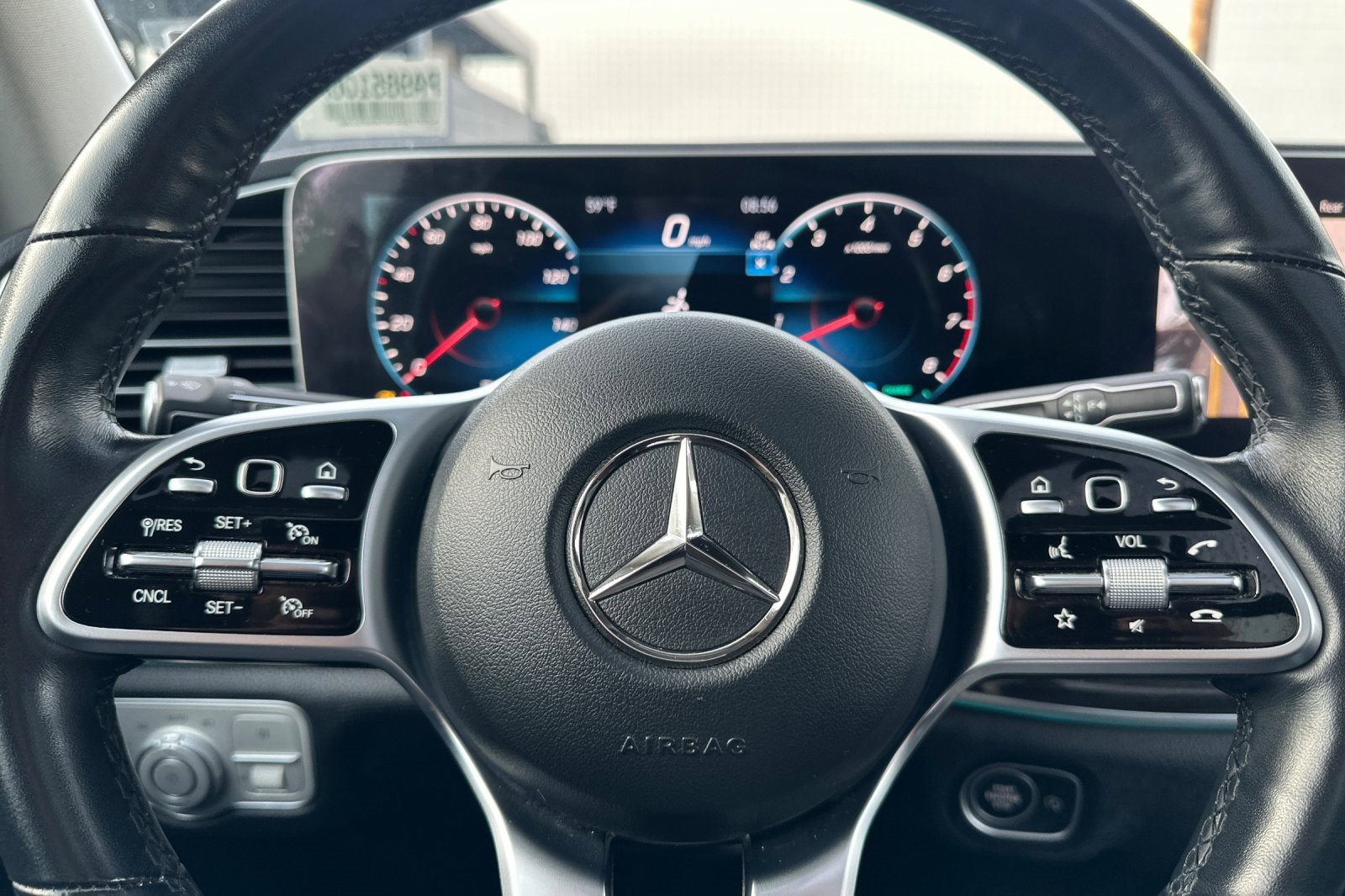 Used 2023 Mercedes-Benz GLS 450 4MATIC image 25