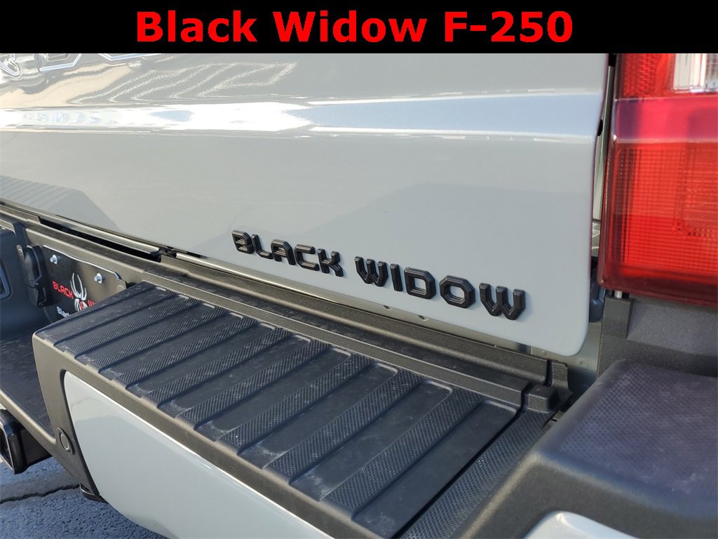 New 2026 Ford F250 Lariat w/ Black Appearance Package image 6