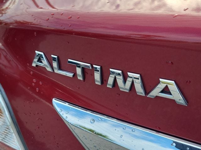 Used 2014 Nissan Altima 2.5 SV FWD image 6