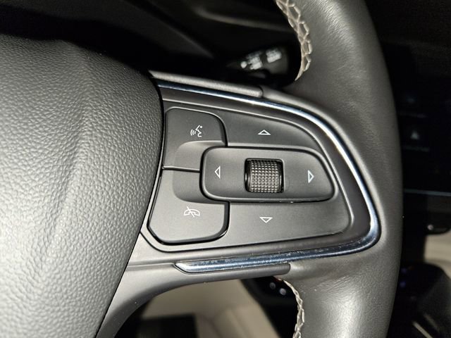 Used 2022 Buick Envision Essence w/ Safety Package image 25