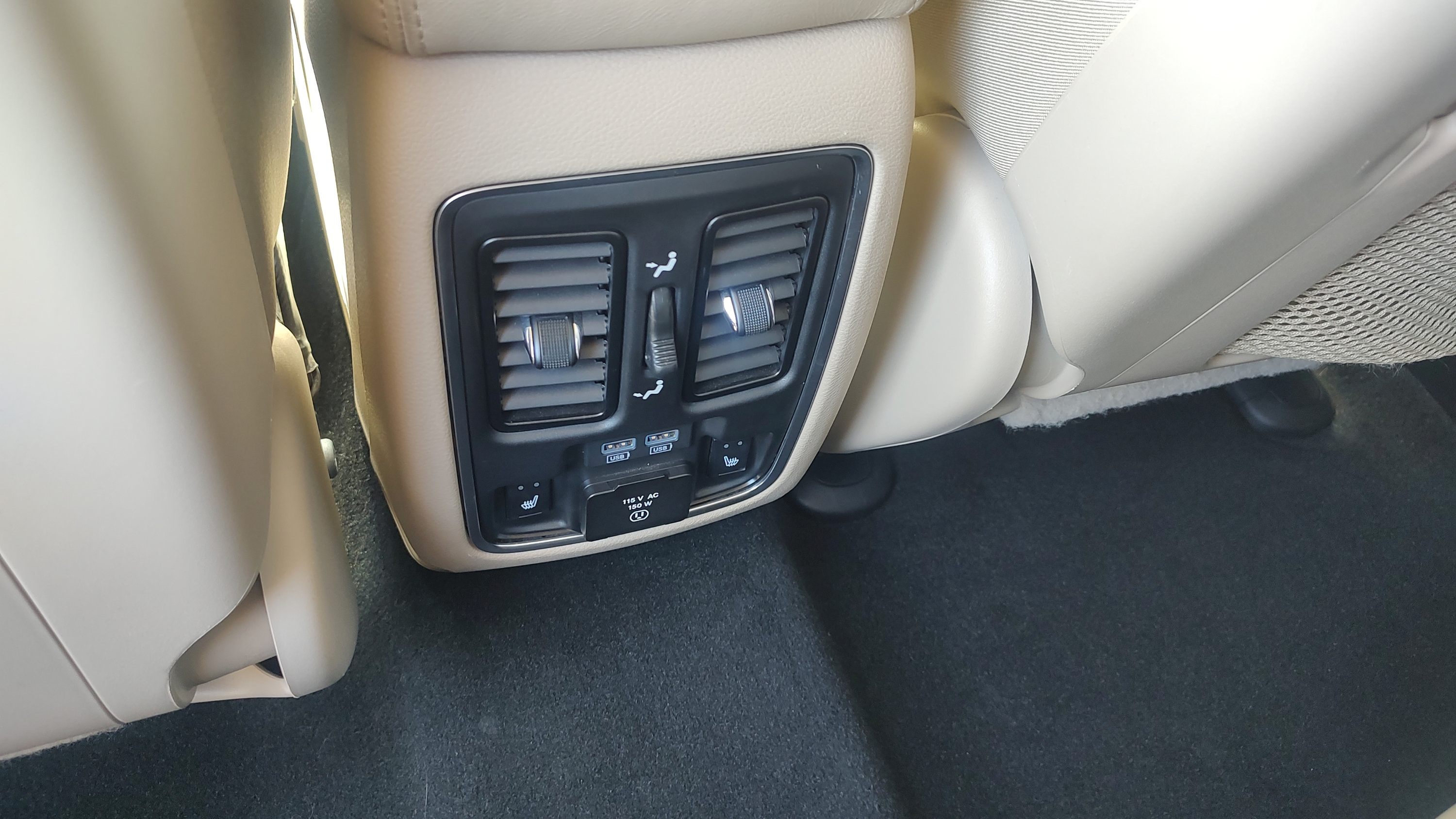 Used 2020 Dodge Durango Citadel w/ Technology Group AWD/4WD image 14