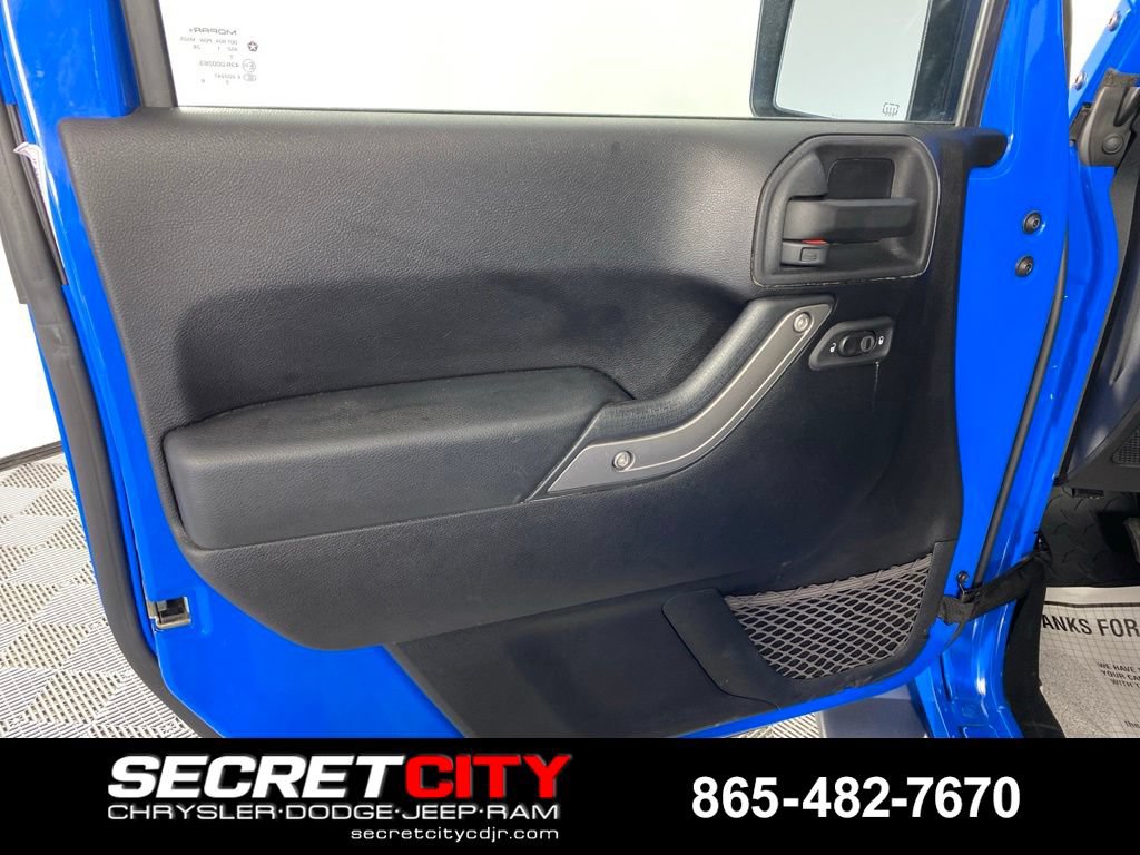 Used 2012 Jeep Wrangler Sport AWD/4WD image 12