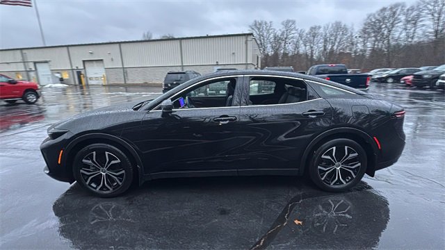 Used 2024 Toyota Crown Limited image 9