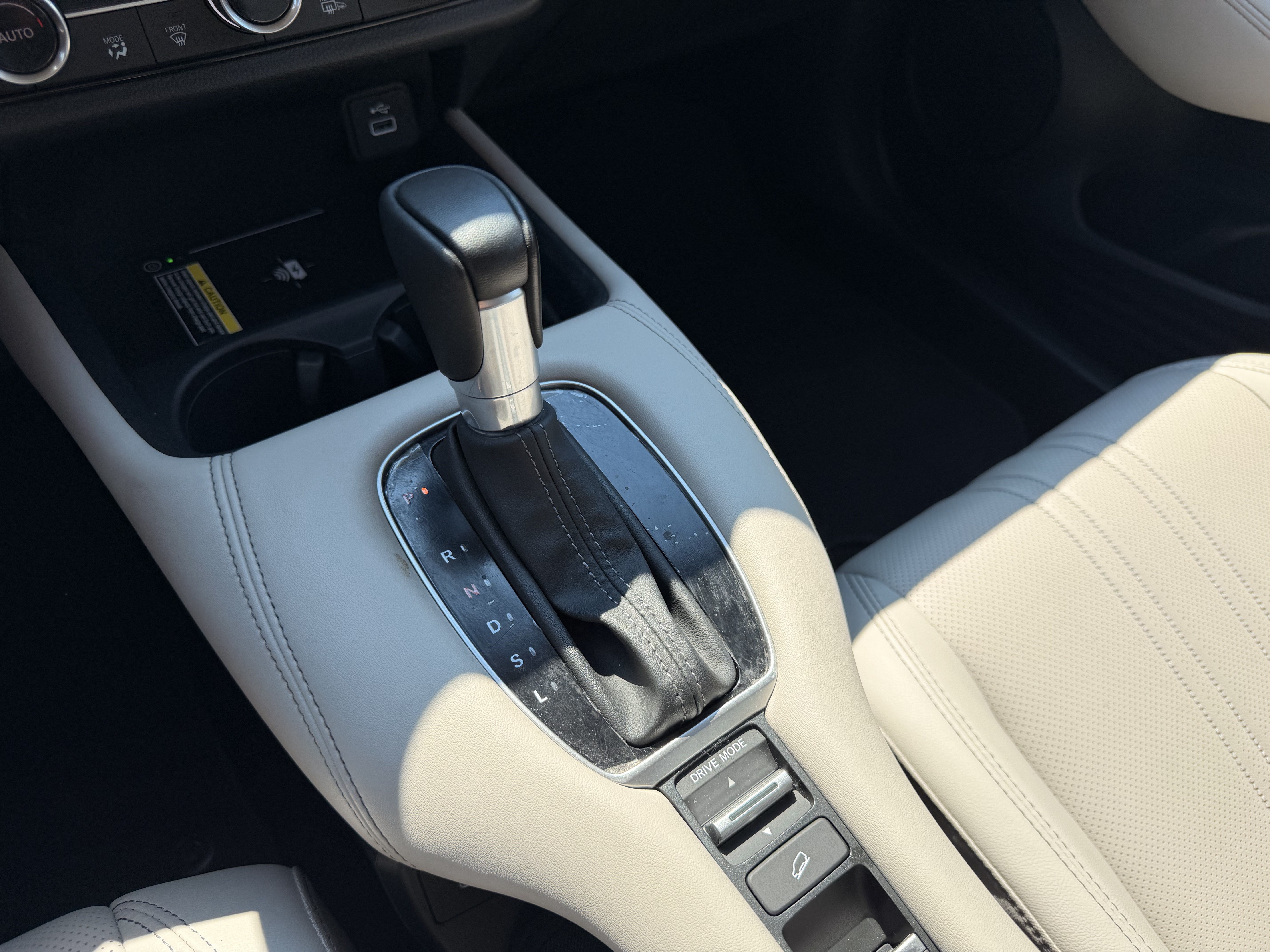 Used 2025 Honda HR-V EX-L image 18