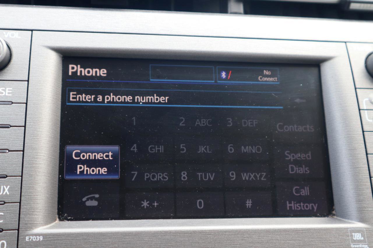 Used 2015 Toyota Prius Four w/ Deluxe Solar Roof Package image 84