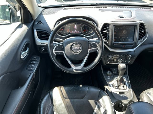 Used 2015 Jeep Cherokee Trailhawk w/ Comfort/Convenience Group image 24