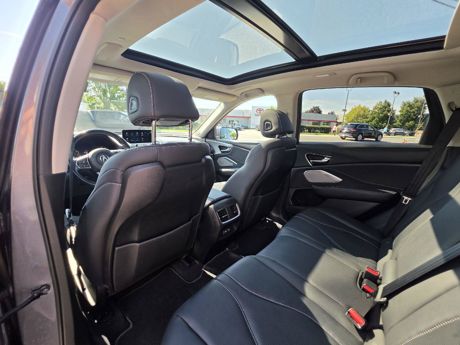 Used 2021 Acura RDX w/ Technology Package AWD/4WD image 13