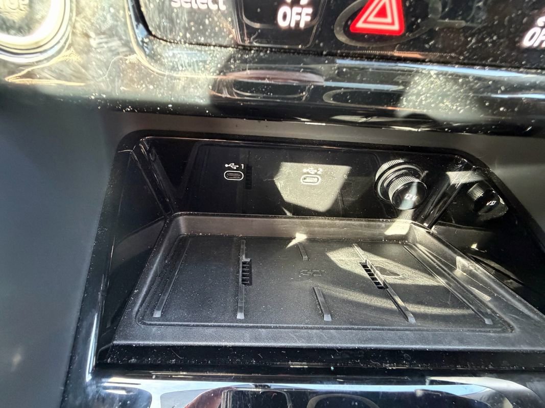 Used 2025 Audi Q5 Premium w/ Convenience Package AWD/4WD image 27