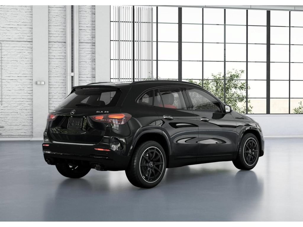 New 2026 Mercedes-Benz GLA 35 AMG 4MATIC image 21