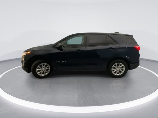 Used 2020 Chevrolet Equinox LS w/ LS Convenience Package image 3
