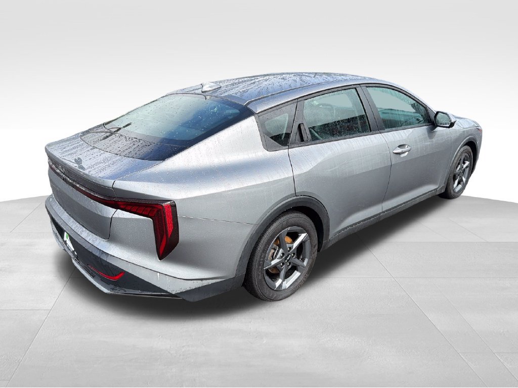Used 2025 Kia K4 FWD image 7