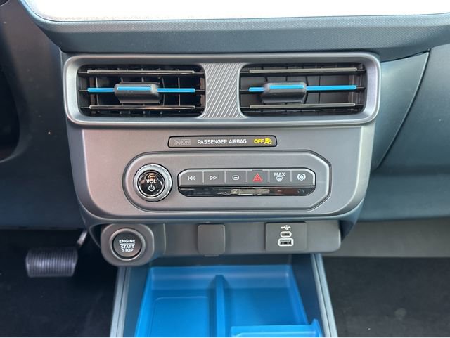 New 2025 Ford Maverick XLT w/ XLT Luxury Package AWD/4WD image 28