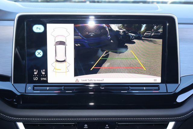 New 2026 Volkswagen Atlas Cross Sport SE image 24