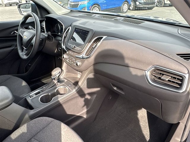 Certified 2024 Chevrolet Equinox LT w/ LPO, Floor Liner Package image 27