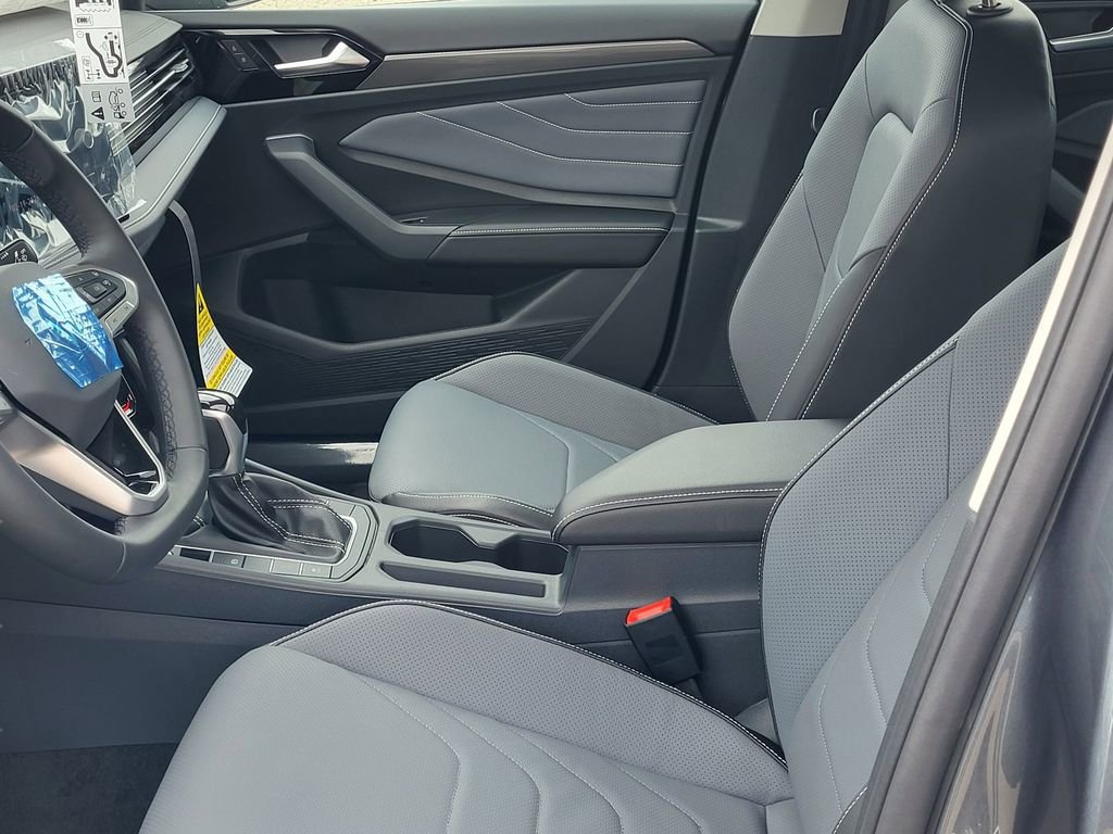 New 2026 Volkswagen Jetta SEL FWD image 19