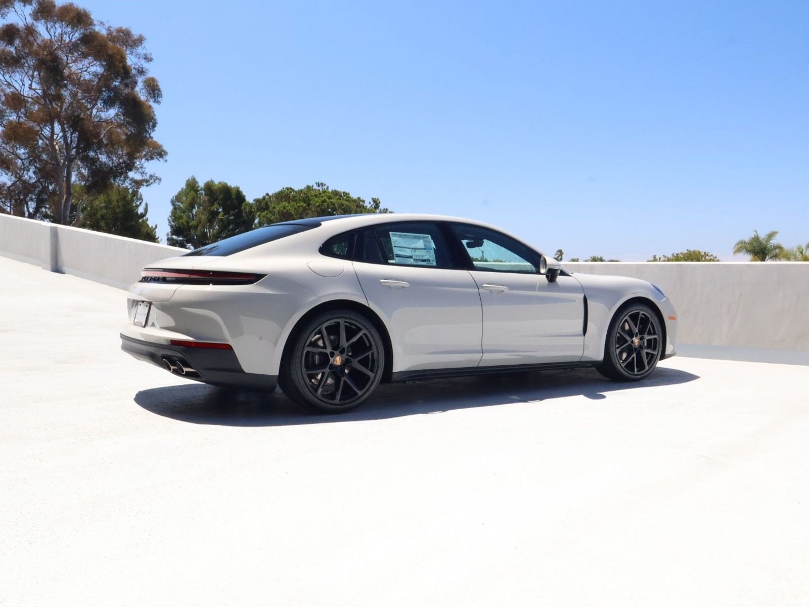 New 2026 Porsche Panamera image 8