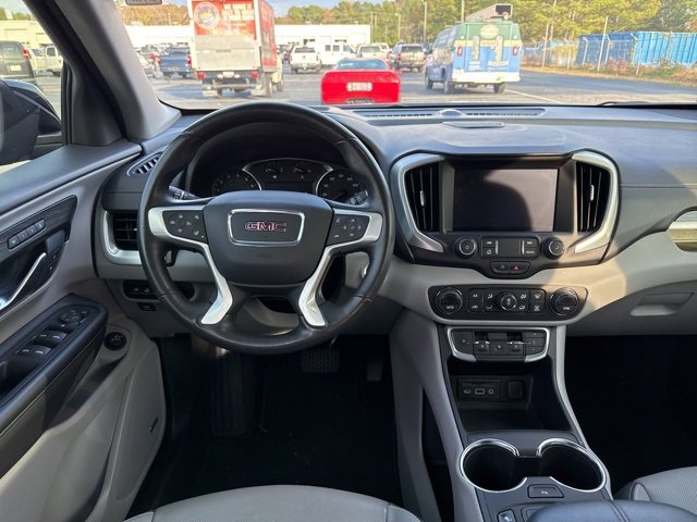 Used 2022 GMC Terrain SLT w/ Infotainment Package II image 11