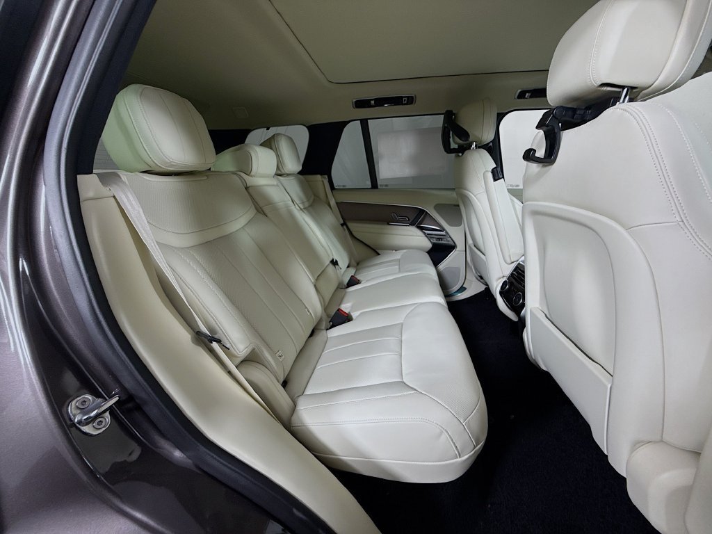 New 2026 Land Rover Range Rover SE AWD/4WD image 29