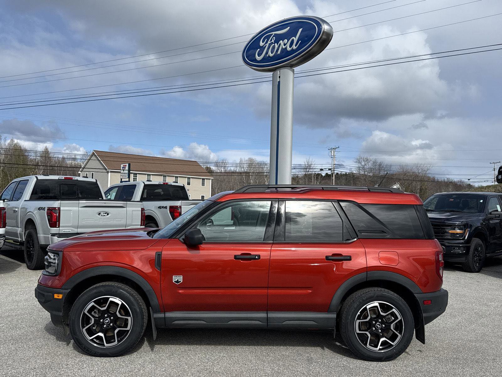 Used 2022 Ford Bronco Sport Big Bend w/ Convenience Package AWD/4WD image 3