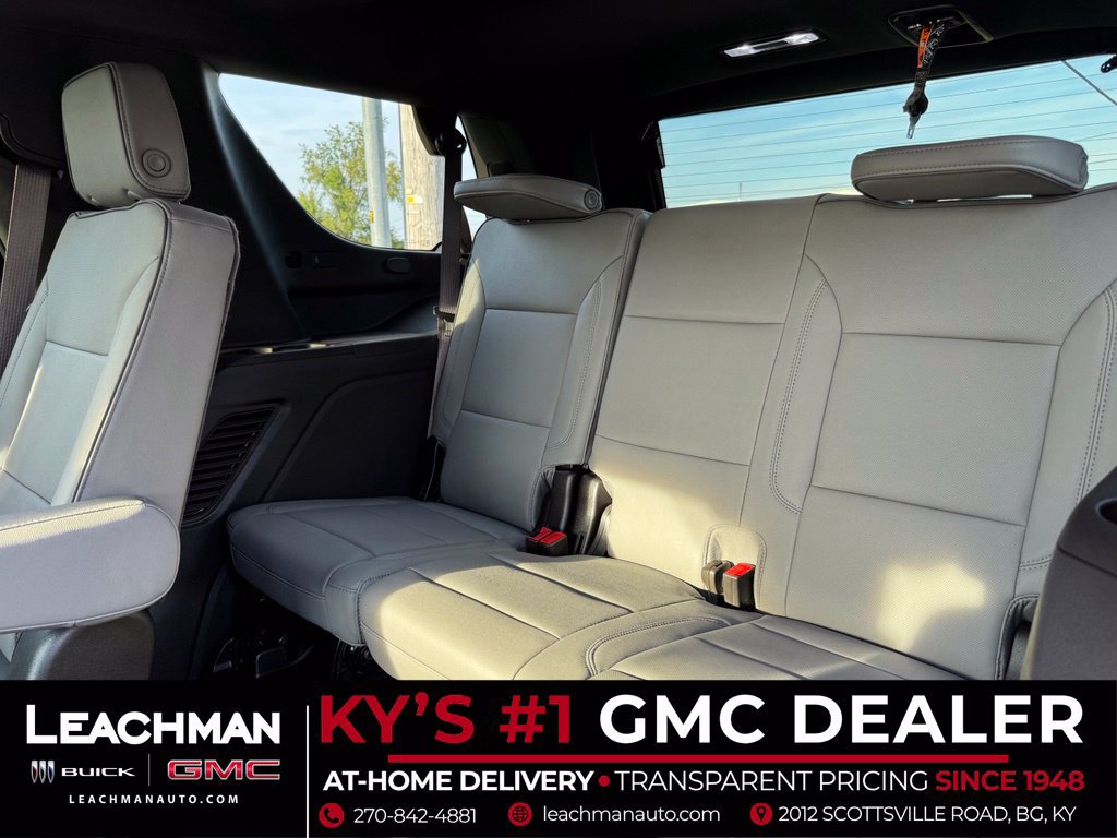 New 2026 GMC Yukon Elevation w/ Elevation Premium Package AWD/4WD image 19