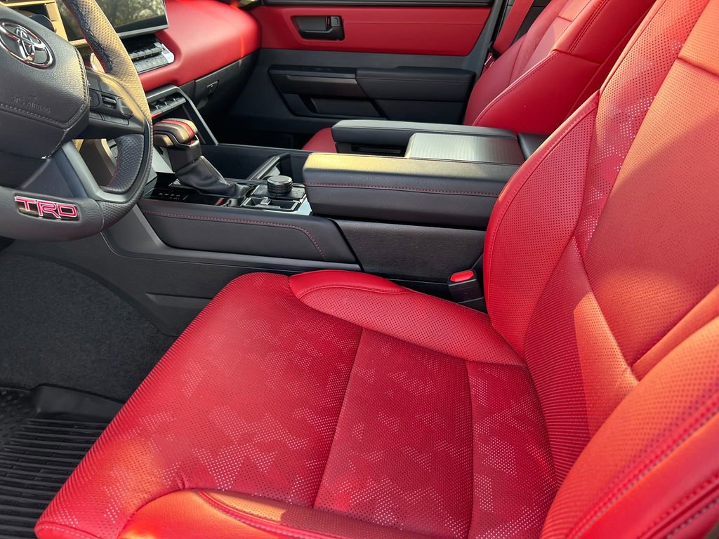 Used 2025 Toyota Tundra TRD Pro AWD/4WD image 10