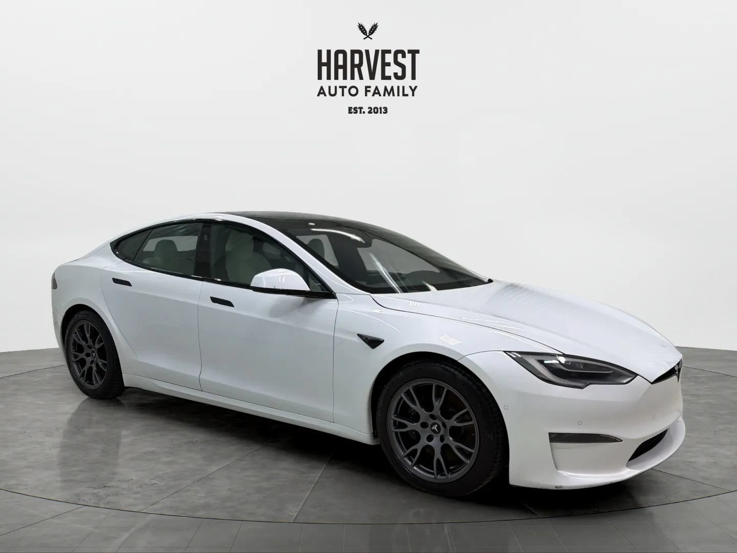 Used 2022 Tesla Model S Plaid AWD/4WD image 9
