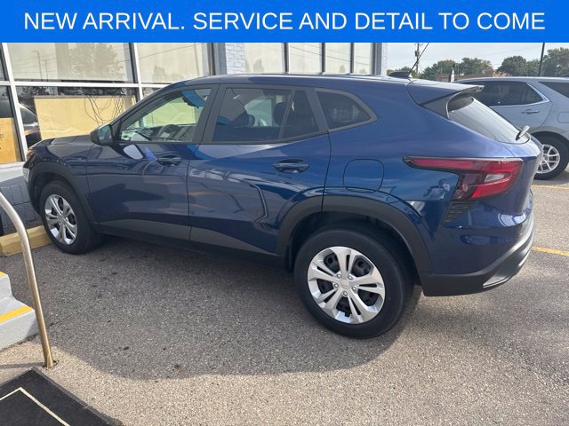 Certified 2024 Chevrolet Trax LS FWD image 15