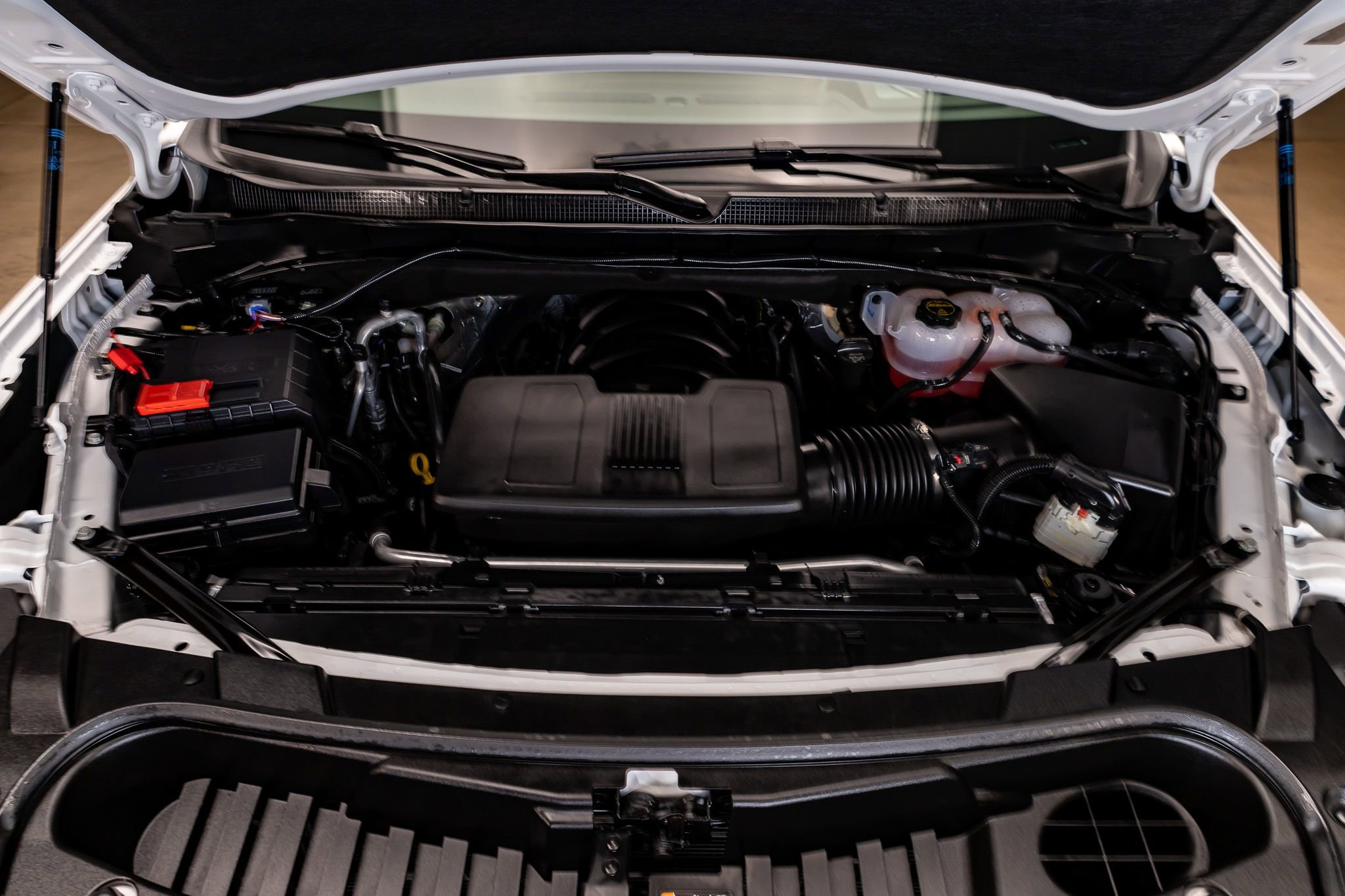 Used 2025 Chevrolet Tahoe Z71 w/ Z71 Off-Road Package image 36