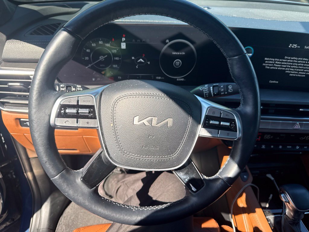 Used 2024 Kia Telluride SX Prestige X-Pro AWD/4WD image 13