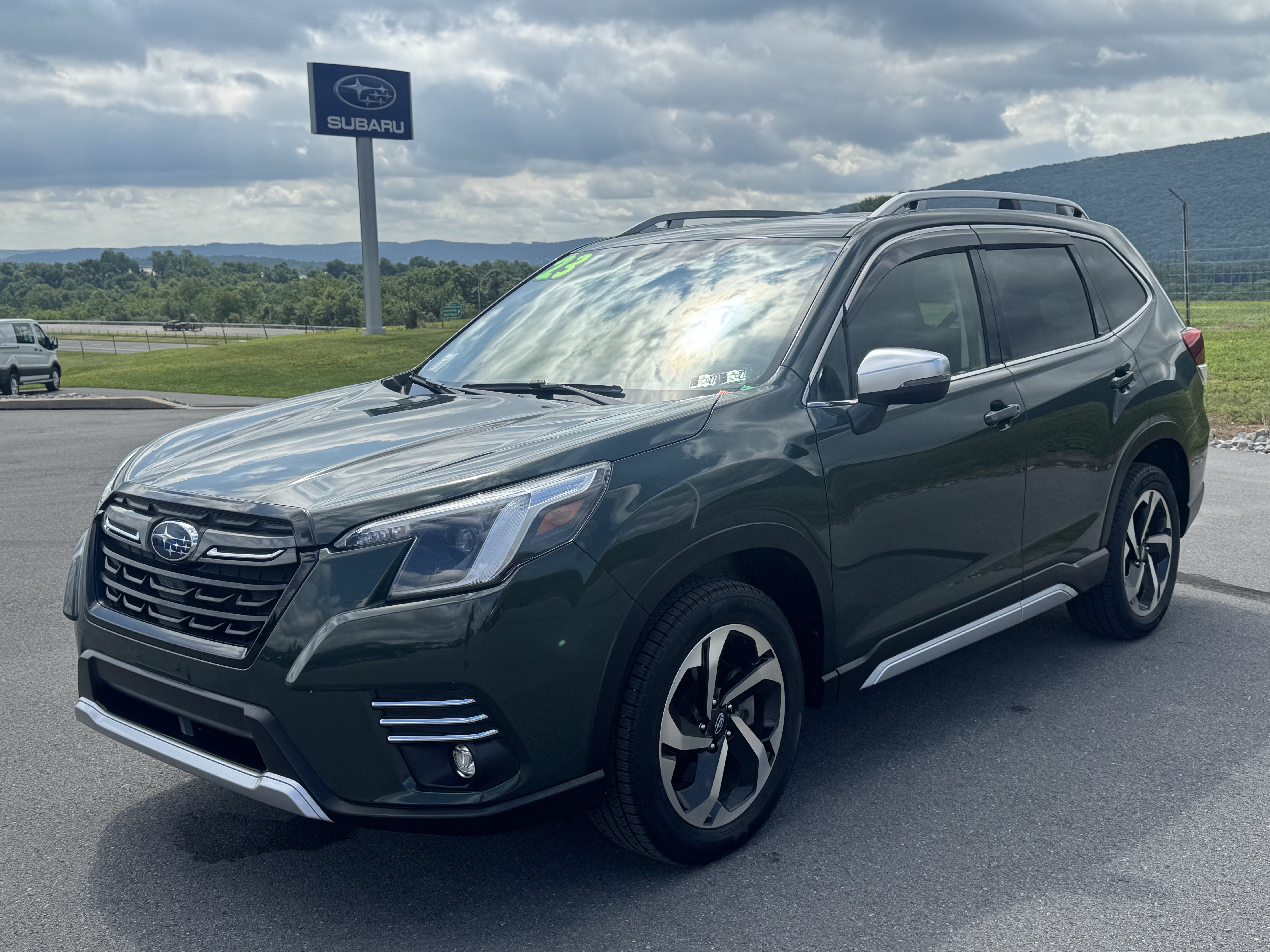 Certified 2023 Subaru Forester Touring w/ Popular Package #2 AWD/4WD image 8