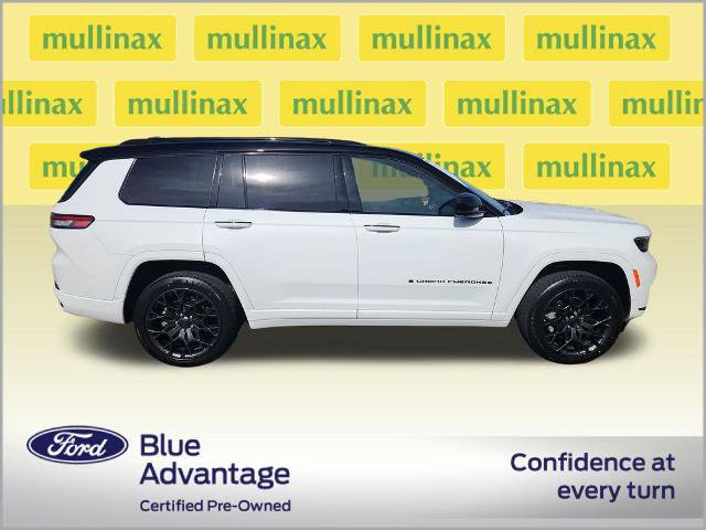 Used 2024 Jeep Grand Cherokee L Summit AWD/4WD image 2