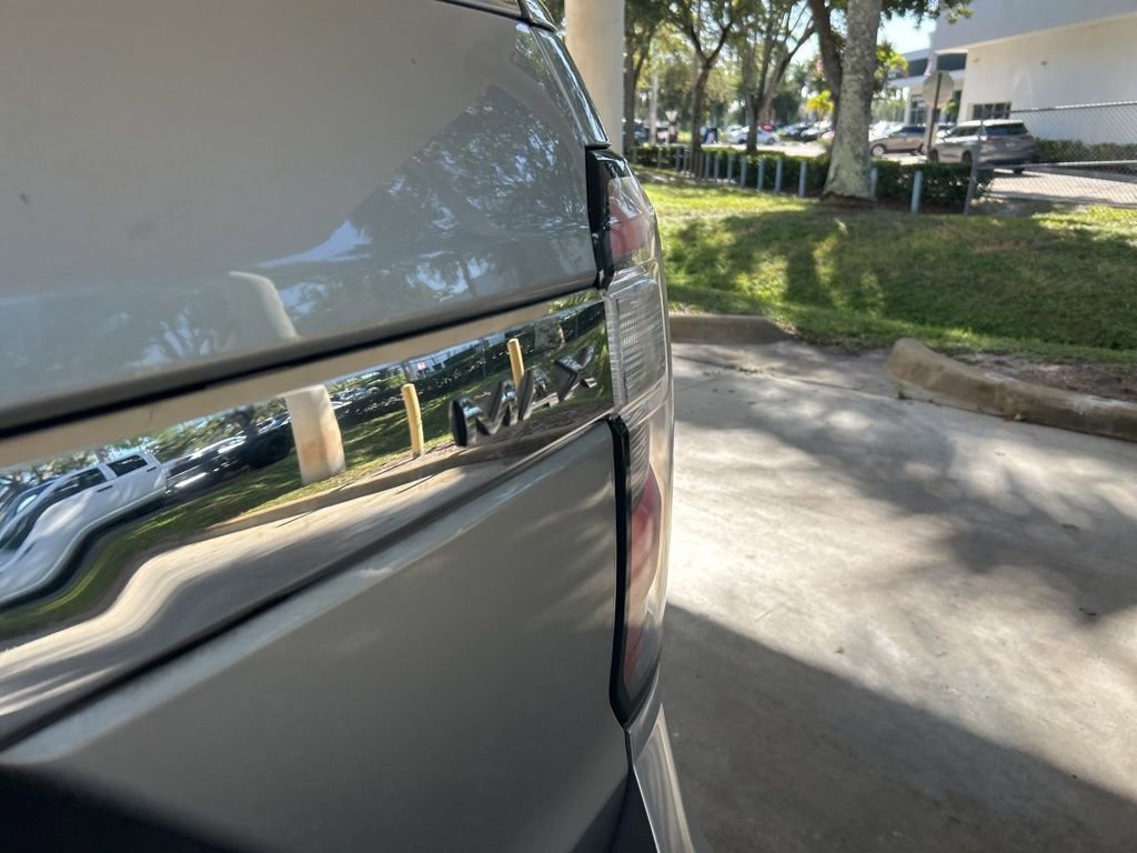 Used 2021 Ford Expedition Max Limited image 19