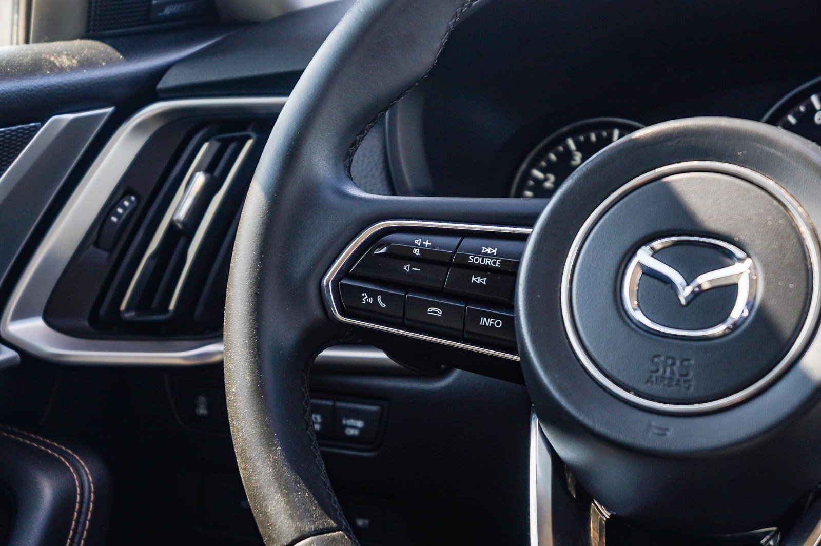 Used 2024 MAZDA CX-90 3.3 Turbo w/ Premium Package AWD/4WD image 18