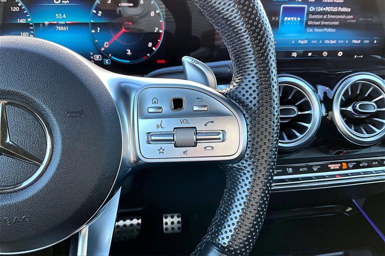 Used 2022 Mercedes-Benz GLB 35 AMG 4MATIC image 28