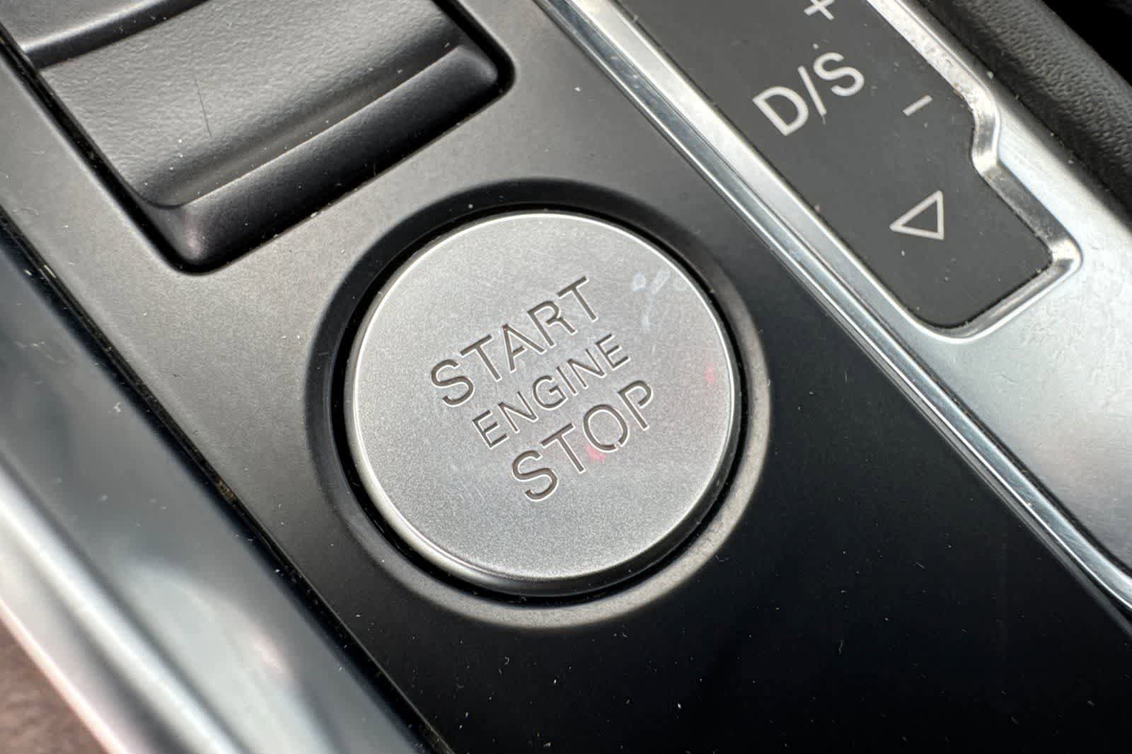 Used 2013 Audi Q5 3.0T Premium Plus image 23