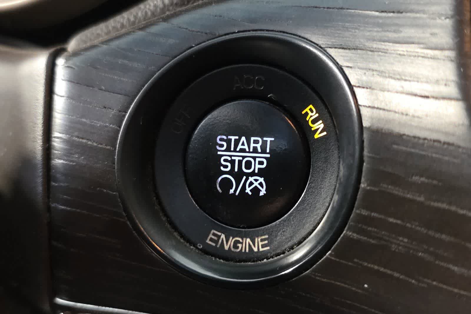 Used 2015 Jeep Grand Cherokee Summit AWD/4WD image 24